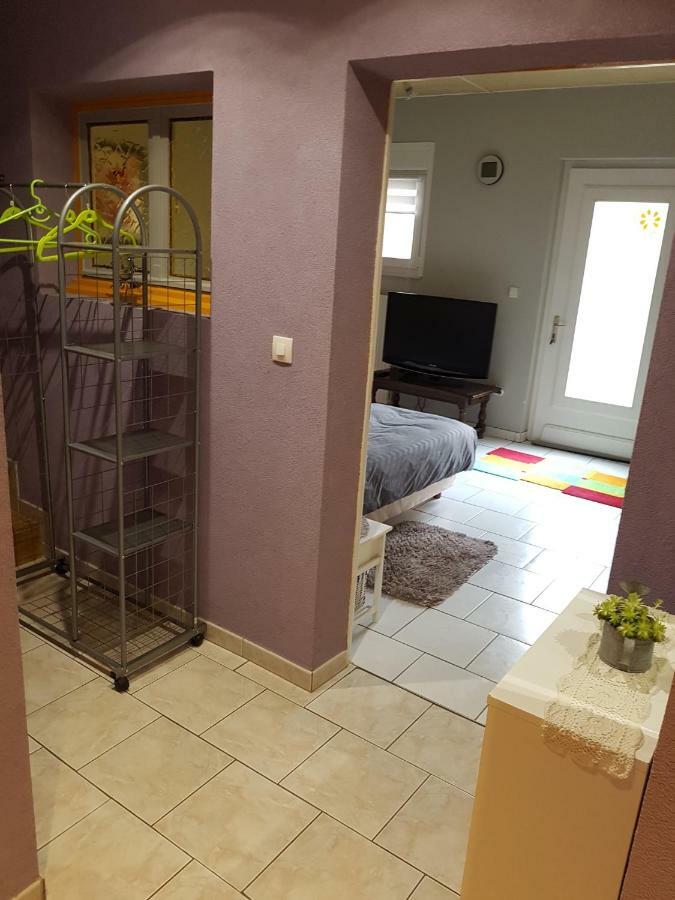 Appartement Chez Violette à Destry Extérieur photo